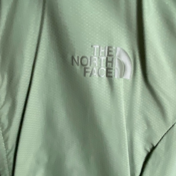 North face jacket - Picture 2 of 4